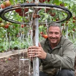 « Gardez votre roue de vélo » : un maraîcher m’a montré comment sauver mes tomates des orages d’été